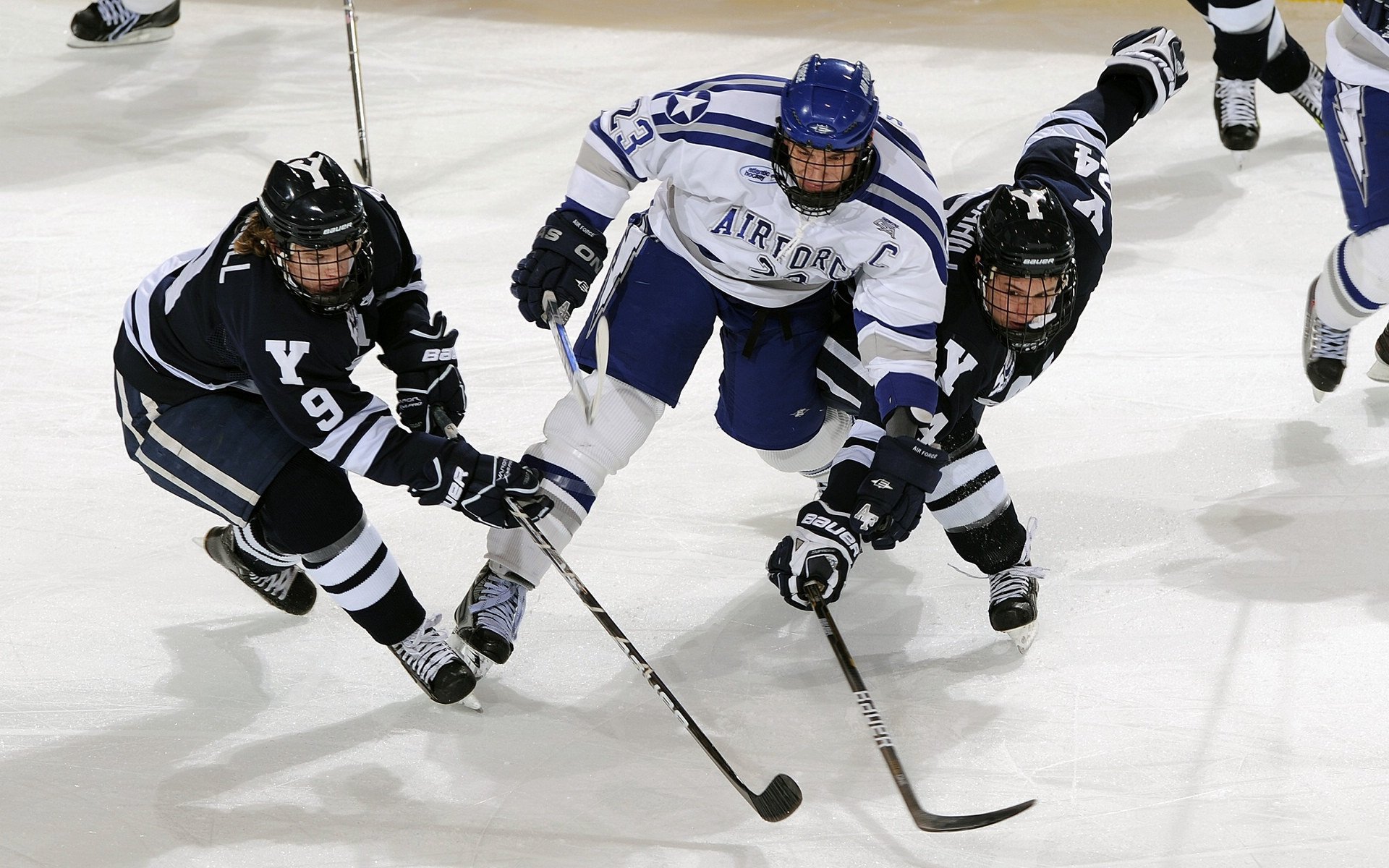 德约科维奇赛事官方发布惊险取胜新规，瑞士队争议不断！